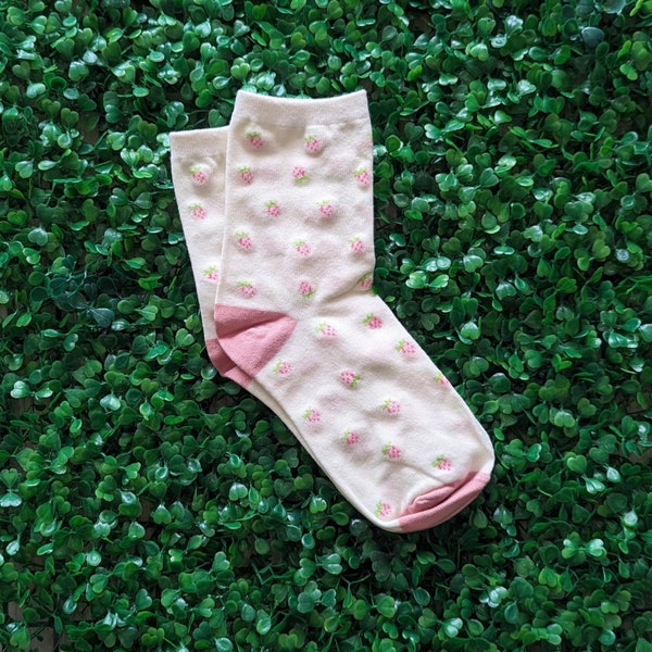 Spring Socks | Tiny Strawberry Paterrn Socks | Easter Socks