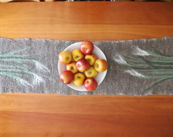 Wild Grass Table Runner, Felted Wool Rustic Table Runner, Farmhouse Table Runner
