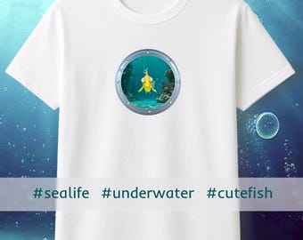 Camiseta con escena de ojo de buey de submarino | Ilustración del océano de submarino amarillo