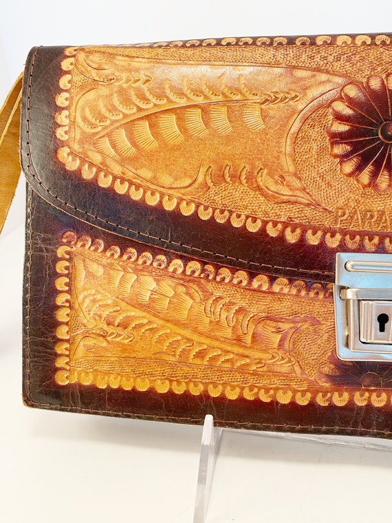 Vintage handmade tooled leather clutch purse made… - image 3