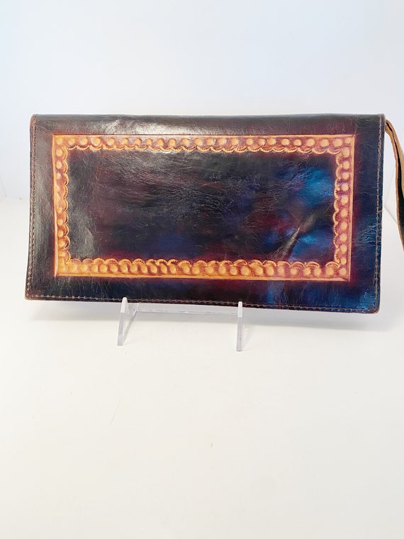 Vintage handmade tooled leather clutch purse made… - image 9