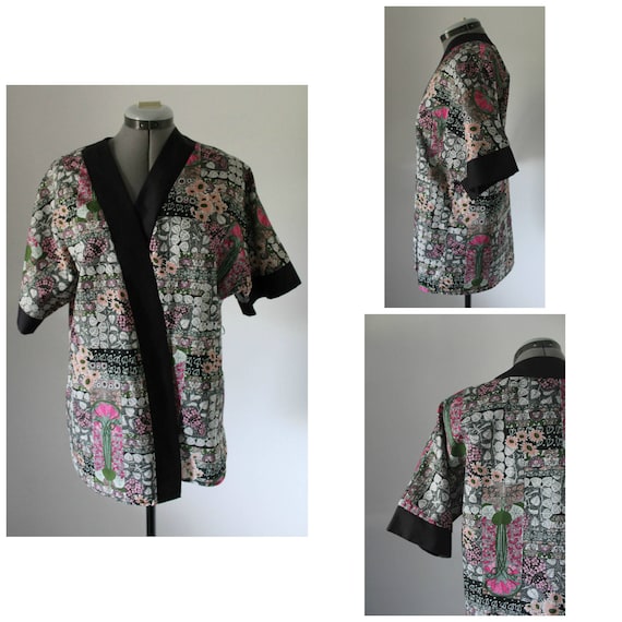 Vintage 1970s Kimono Women, 70s Kimono, Floral Ki… - image 1