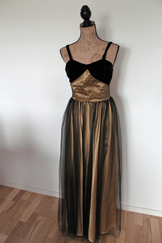 black and gold dress women