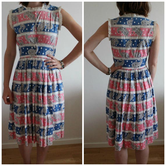 Vintage 40s Dress Women, Novelty print, Rare Dress