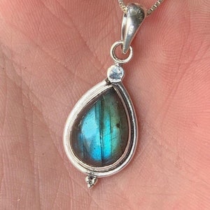 Teardrop Accent Labradorite Sterling Silver Pendant, Crystal 925 Jewelry, Third Eye Chakra, Boho Jewelry, Flashy Crystal, ASJ