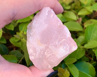 Raw Rose Quartz Crystal – Premium Grade Natural Pink Stone for Heart Chakra Healing, Love Energy & Spiritual Use (Multiple Sizes Available)