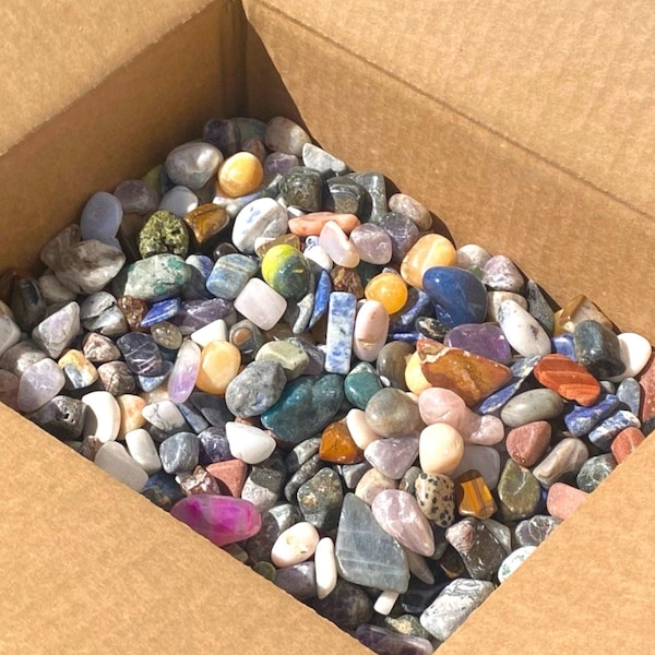 Insane Deal Cheap Lot Small Assorted Tumbled Stones at Unbeatable Prices - Wholesale Bargain for Mixed Tumbled Crystals ('A' Grade Quality)
