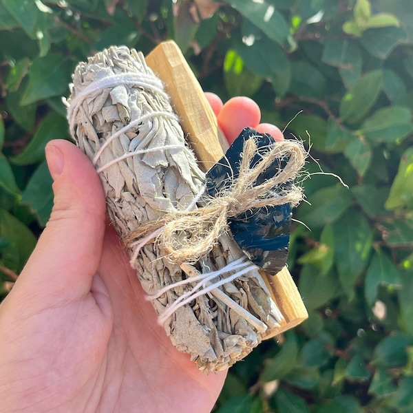 Obsidian Crystal Cleansing Bundle, Palo Santo and California Sage, Protection Grounding Smudge Kit, House Warming, Cleansing Kit, Good Vibes