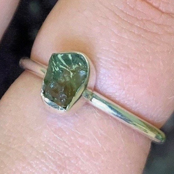 Rough Genuine Moldavite Sterling Silver Ring, Outer Space Rock, Stackable Moldavite Ring, Heart Chakra, Green Moldavite, Meteor, Unique