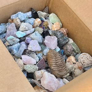 Insane Deal 20 lbs of Assorted Rough Stones at Unbeatable Prices - Wholesale Bargain for Mixed Rough Crystals (&#39;A&#39; Grade Quality), Bulk Lot