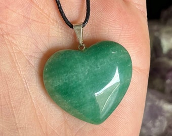 Green Aventurine Heart Shape Pendant, Heart Necklace, Heart Chakra, Success Stone, Healing Energy, Gift for Her, Green Heart, Boho Style