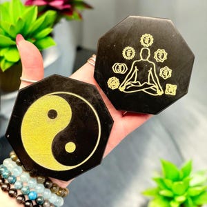 Black Agate Crystal Charging Plate 3-3.5”– Choose Tree of Life, Chakra, Yin Yang, Altar Grid, Spiritual Coaster, Octagon Decor