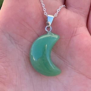 Green Aventurine Puffy Moon Shape Pendant, Moon Carved Pendant, Heart Chakra, Success Stone, Dainty Moon, Green Crystal, Money Stone, SFG