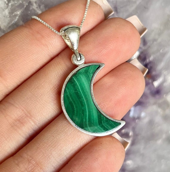 Sterling Silver Chakra Stone Heart Pendant Sterling Silver Chakra Stone Heart Pendant