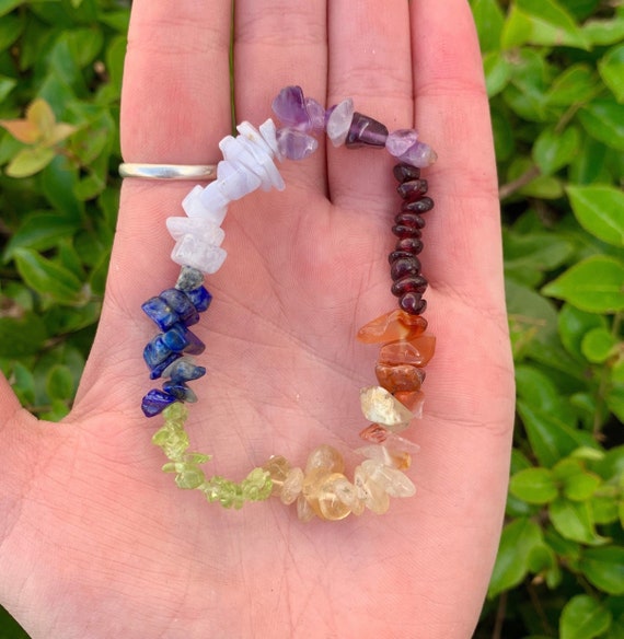 Reiki Crystal Products 7 Chakra Bracelet Chip Reiki Healing Crystal Stone Chakra Bracelet for Unisex Reiki Crystal Products 7 Chakra Bracelet Chip Reiki Healing Crystal Stone Chakra Bracelet for Unisex