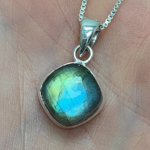 Labradorite Diamond Shaped Sterling Silver Pendant, Crystal 925 Jewelry, Third Eye Chakra, Boho Jewelry, Spiritual Awakening, Flashy Stone
