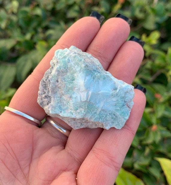 One Rough Larimar Chunk Raw Larimar Piece Natural Larimar Crystal Ocean Vibes Larimar Crystal Chunk Throat Chakra Dominican Republic Etsy