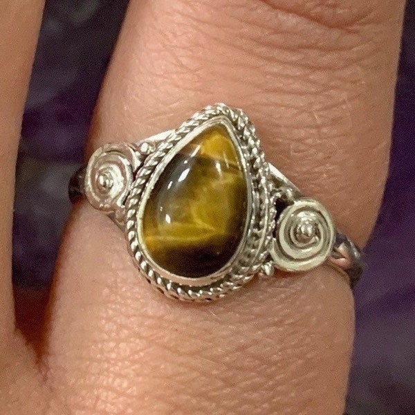 Teardrop Swirl Tigers Eye Sterling Silver Ring, Genuine Tigers Eye Stackable Ring, 925 Crystal Jewelry, Solar Plexus Chakra, ASJ