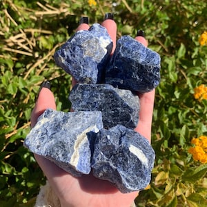 One Rough Sodalite Chunk, Raw Sodalite Piece, Natural Crystal, Rough Sodalite Rock, Throat Chakra, Manifestation, Meditation