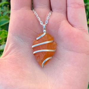 Carnelian Arrowhead Spiral Wrap Pendant, Arrowhead Pendant, Carnelian Arrowhead, Arrowhead Wire Wrap, Orange Arrowhead, Adventure Stone