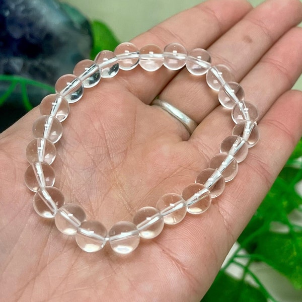 One 8mm AAA Clear Quartz Stone Bracelet, High Quality Clear Beads, Stretch Bracelet, Chakra Balancing, Clarity and Intuition, Healing Energy