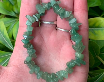 One Green Aventurine Stone Chip Bracelet, Green Aventurine Stretch Bracelet, Heart Chakra Bracelet, Success, Luck, Prosperity, Money Stone