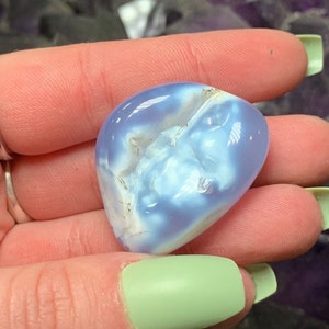 One Blue Lace Agate Tumbled Stone, Blue Lace Agate Pocket Stone, Chalcedony Agate, Crown Chakra, Energy Stone, Meditation Stone image 1