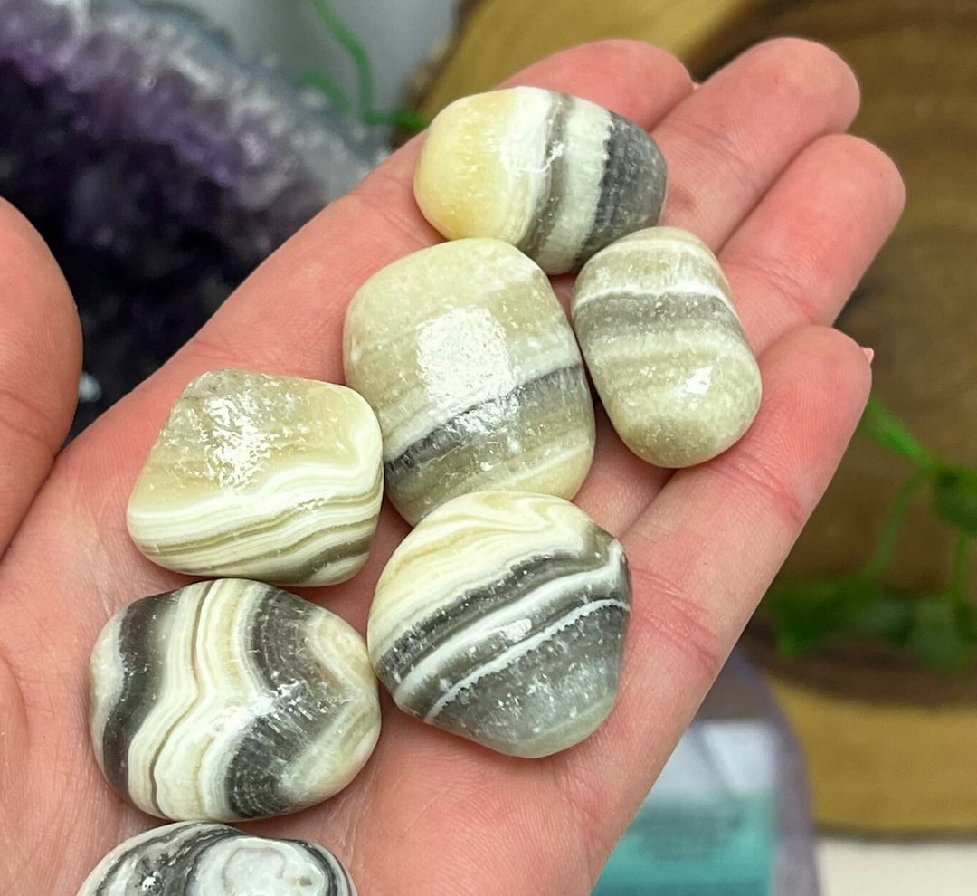 One Zebra Onyx Tumbled Stone, Root Chakra, Calcite, Energy Healing