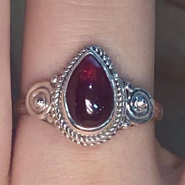 Teardrop Swirl Garnet Sterling Silver Ring, Genuine Garnet Stackable Ring, January Birthstone, 925 Crystal Jewelry, Root Chakra, ASJ