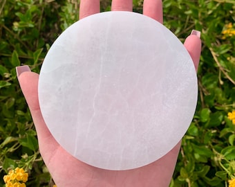 One Selenite Charging Plate, Selenite Polished Circle Plate, Selenite Polished Slab, Selenite Crystal Grid, Selenite Flat Coaster, Selenite