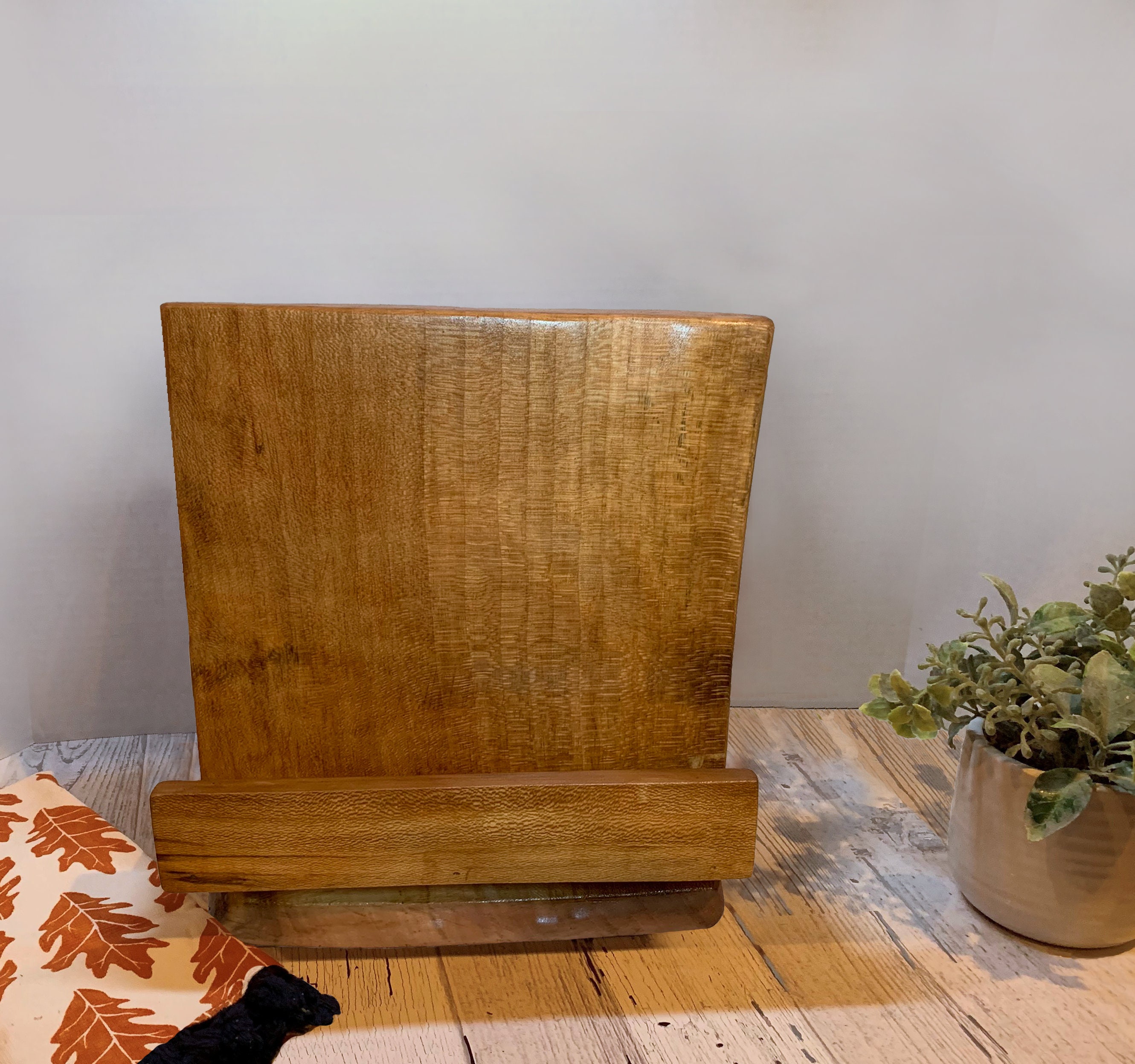 Rustic Wood Tablet Holder. This Beautiful wood tablet holder is made