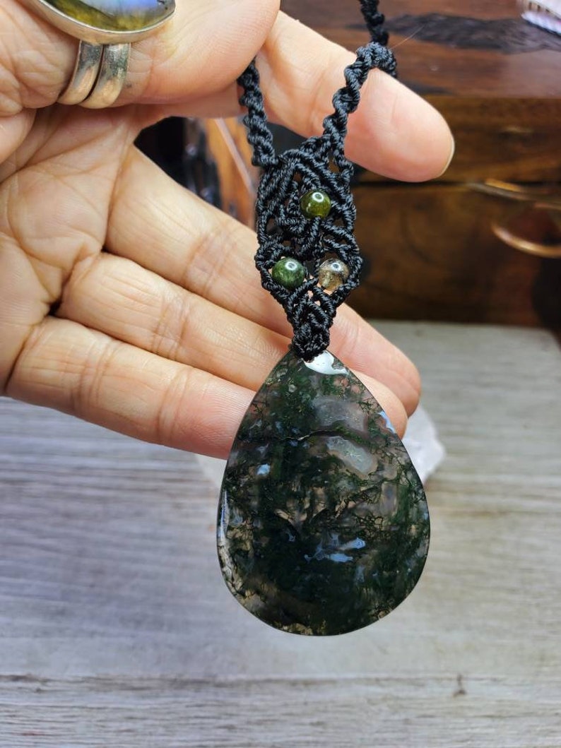 Moss Agate Encourages Trust And Hope