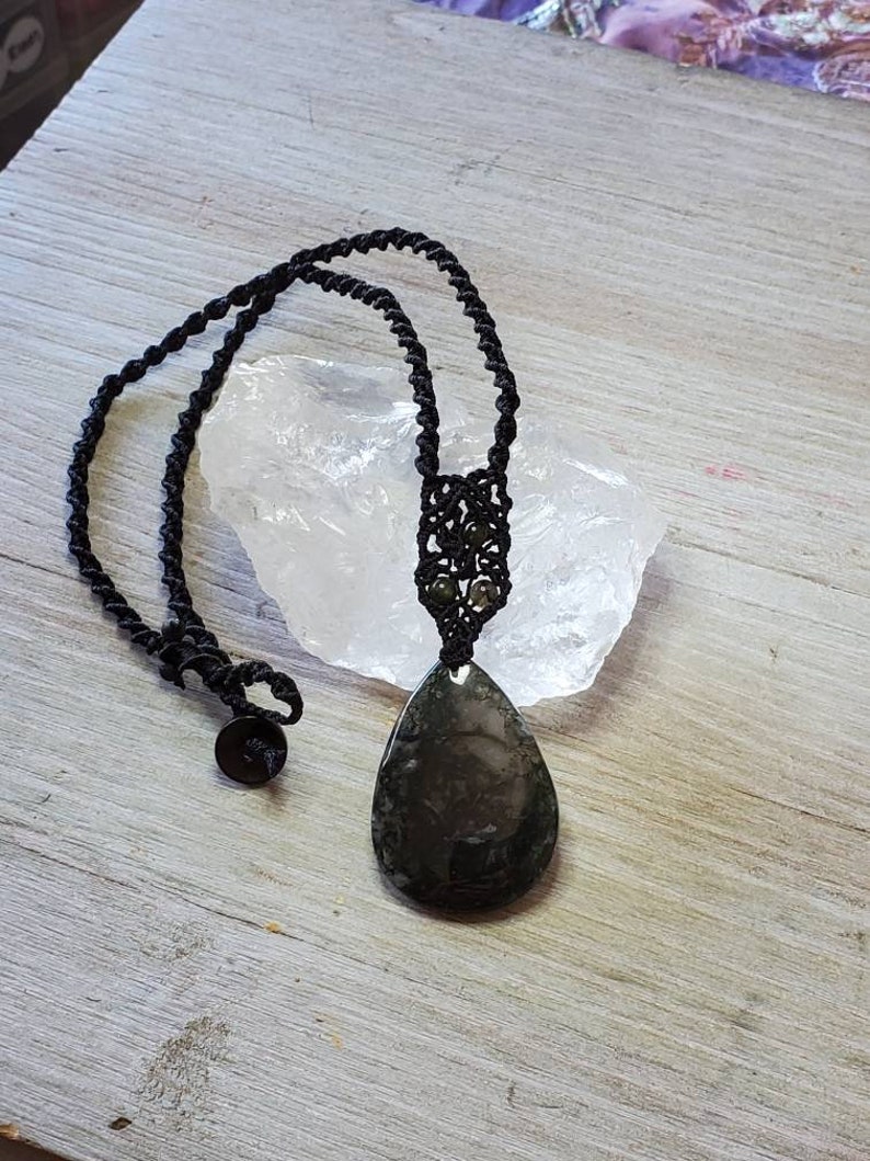 Moss Agate Encourages Trust And Hope