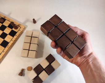 Cubo infinito de madera hecho a mano: juguete Montessori para aliviar el estrés.