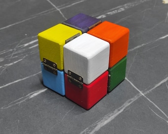 Cubo infinito de madera colorido: rompecabezas Montessori para inquietarse