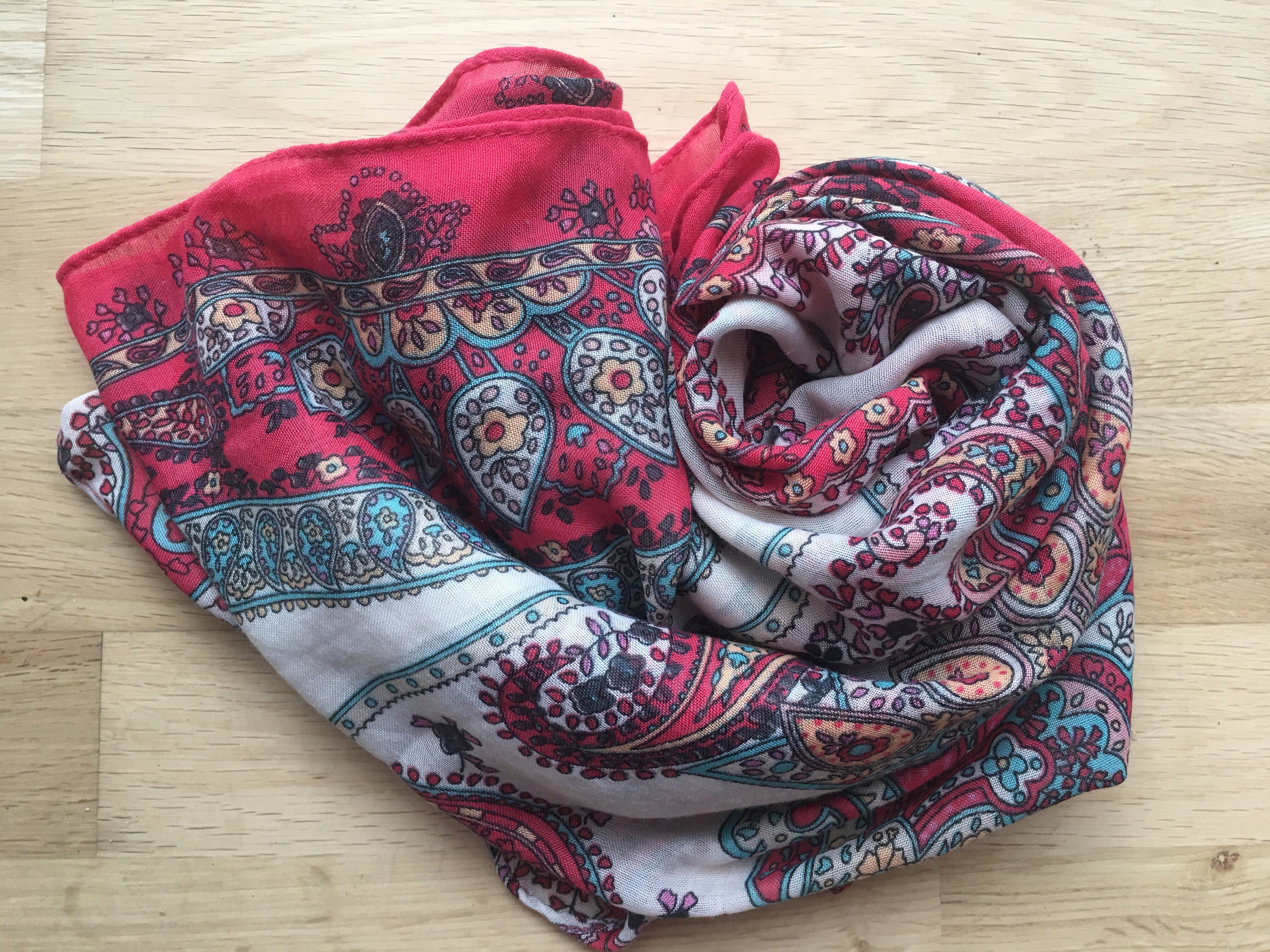 red summer scarf