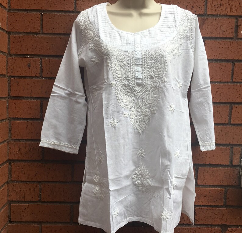 Embroidered cotton short kurta kurti white short Summer tunic White cotton beach suncover Bust 36 in White cotton Indian Tunic Top