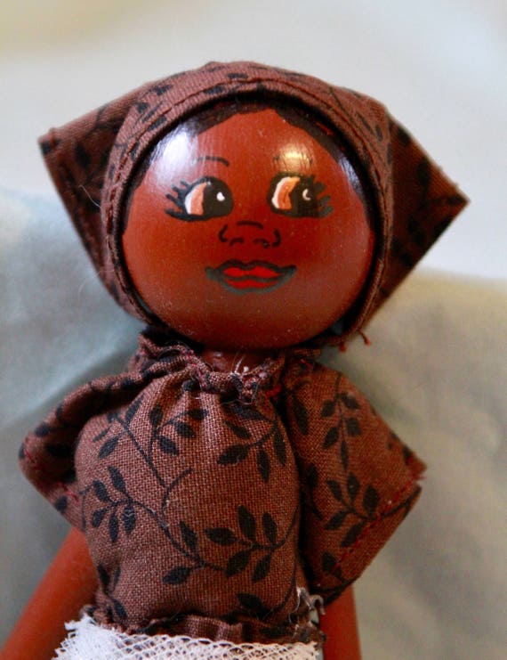 vintage clothespin dolls