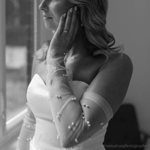 EVA// Pearl Long Tulle Bridal Fingerless Arm Cuff, pearl coreBride Wedding fingerless Gloves, pearl Tulle Gloves,pearl wedding Dress sleeves