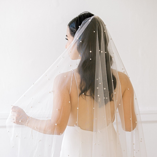 ARISSA // Flat Pearl Modern Cathedral Long Veil, Tulle Wedding Veil, pearl wedding Bridal Veil, Simple pearl wedding veil, pearl core bride