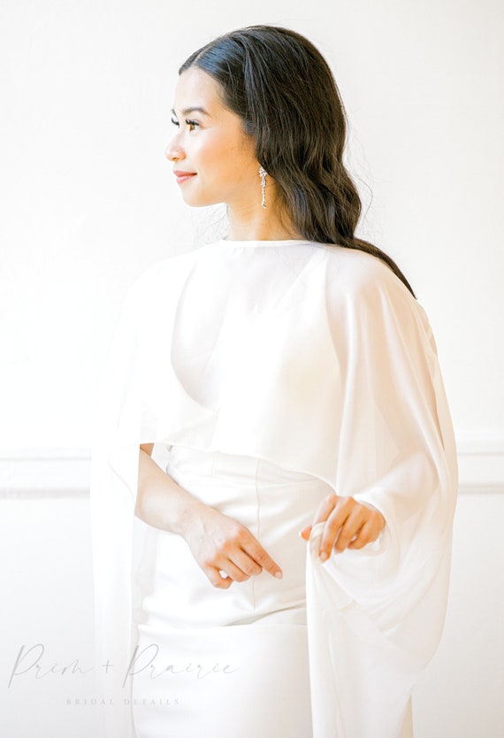 Bolero de cape de mariage haut bas en mousseline de soie couvre epaules de mariee pour mariage cape de veste de mariee cape de mariage moderne voile de cape cathedrale voile unique