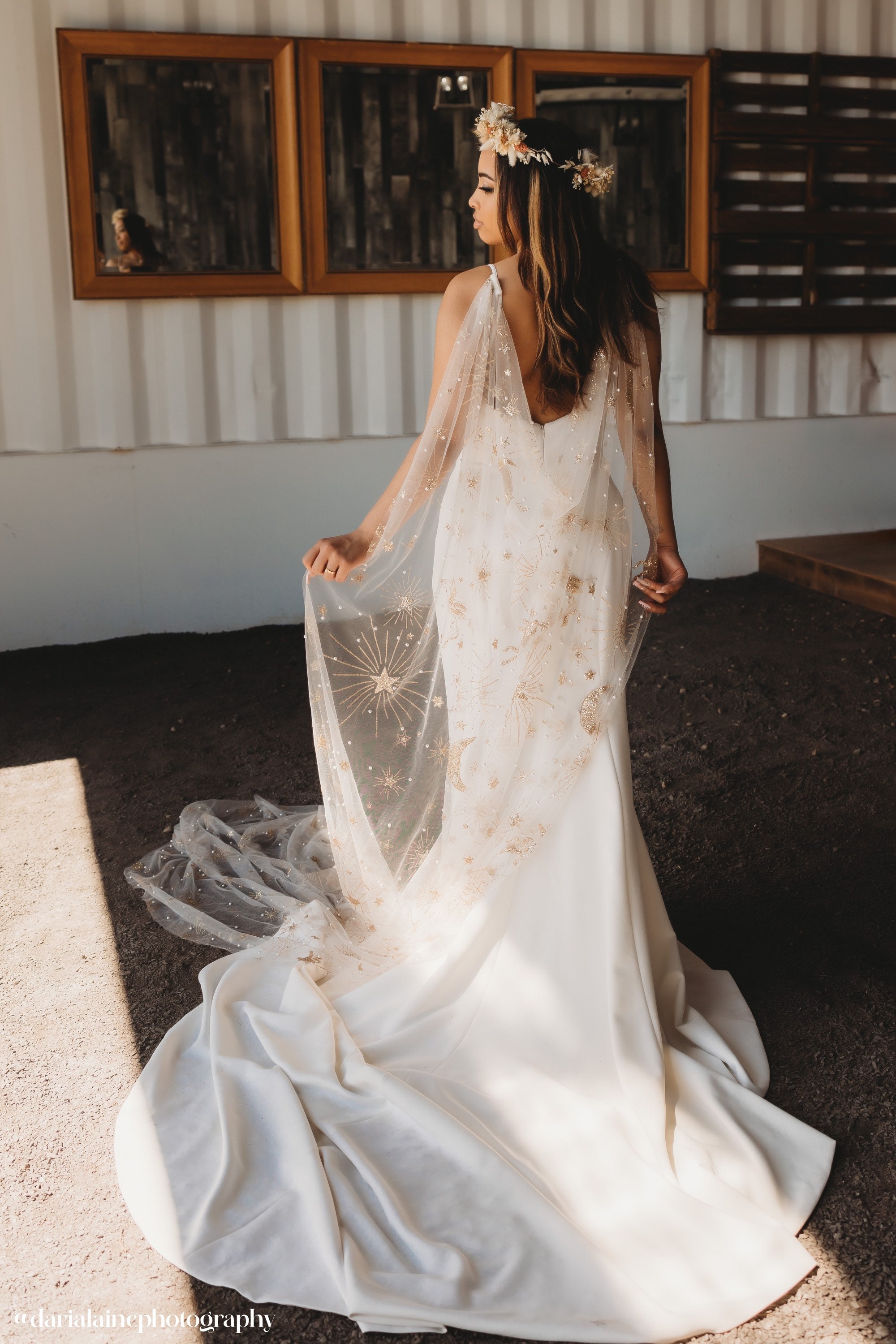 17+ Galaxy Themed Wedding Dress