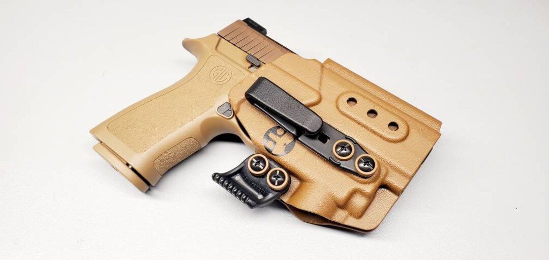 Sig P320 Holster With Olight Mini 2