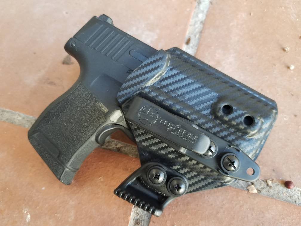 Sig P365 with Sig LIMA 365 Laser Custom Kydex IWB Holster | Etsy