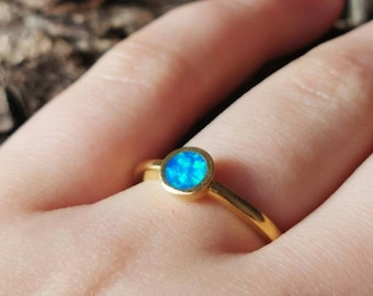 Goudblauwe Opal Promise Ring, Gouden Ronde Opaal Ring, Opal Verlovingsring, Opaal Ringen voor Vrouwen, Cadeau Voor Haar, Hartsmeden