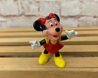 Vintage Disney Minnie Mouse Greetings Mini PVC Miniature 2” Action Figure Toy Figurine Hong Kong