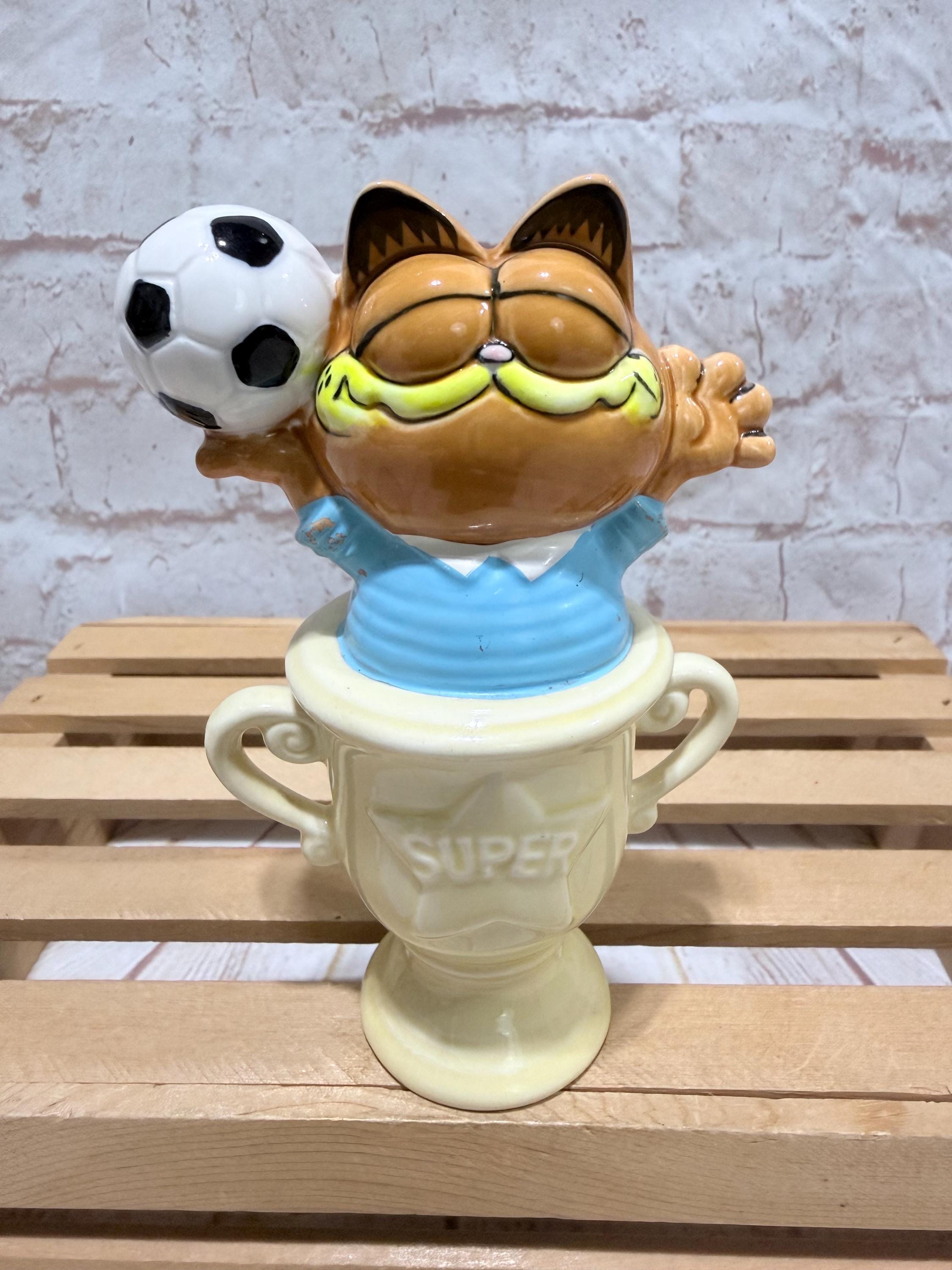 Garfield Trophy - Etsy