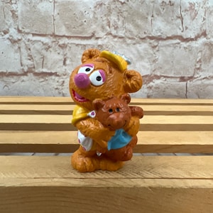 Vintage 1988 Muppet Babies Fozzie Bear with teddy bear Mini PVC Miniature Action Figure Toys Figurine by Applause Jim Henson Rare