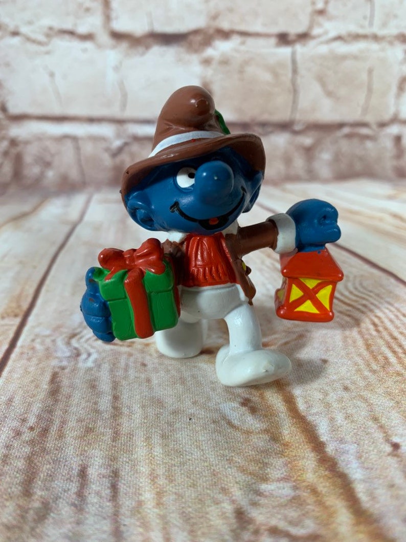 Vintage 1984 Christmas Lantern Smurf Mini PVC Miniature Action Figure Peyo Toys Figurine from Portugal Rare