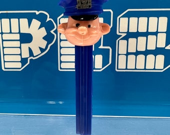 Vintage Pez Pals Policeman PEZ Dispenser 3.9 NO Feet Stem